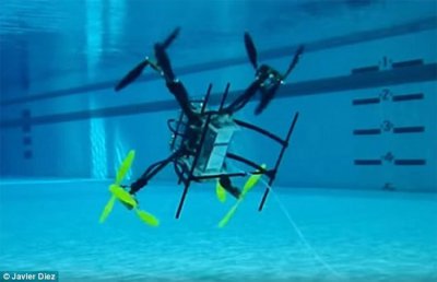 ​美国海军研制既能上天、又能下水的无人机Naviator